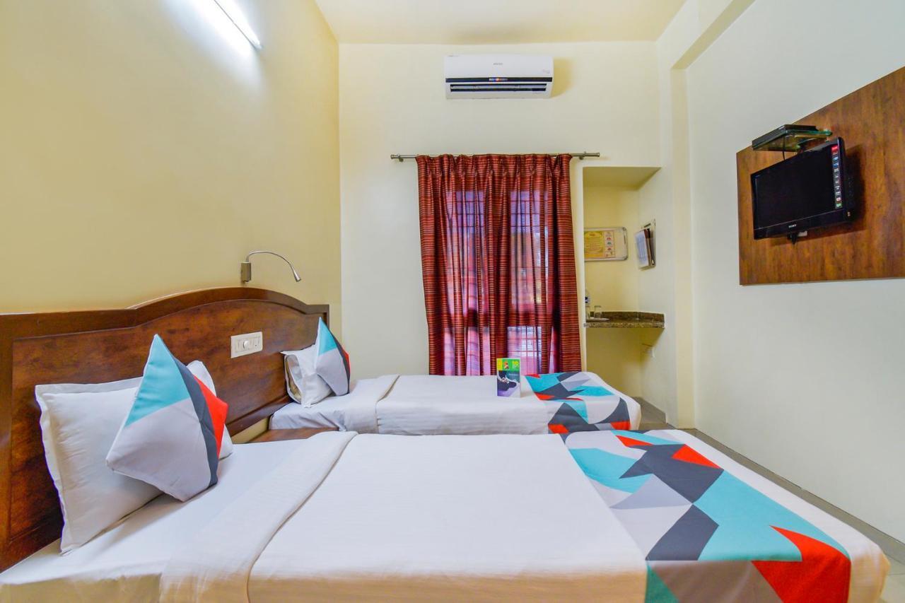 Hotel Ashiyana Pune Zewnętrze zdjęcie